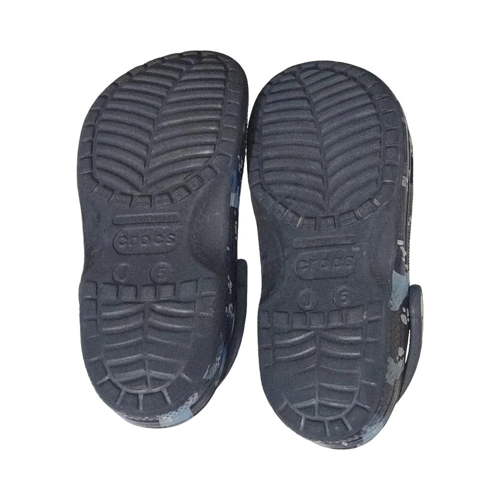 Crocs Kids Blue Camo CROCS  Size 5